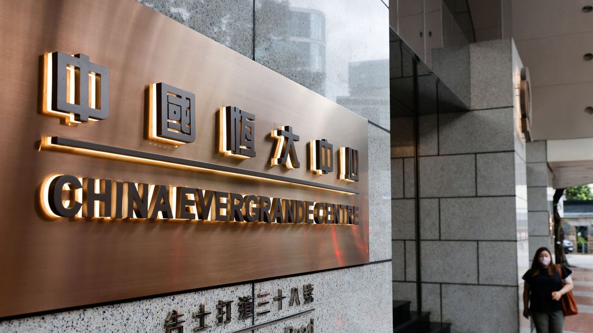 Čínská společnost Evergrande směřuje ke krachu, otřes hrozí celé zemi